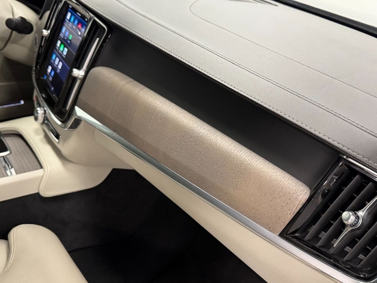 Volvo S90 2.0 B5 D PLUS DARK AUTO foto 34