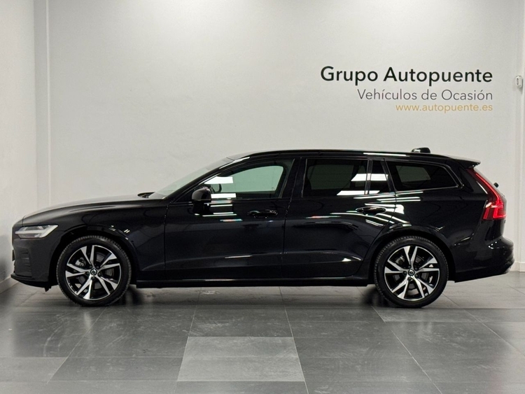 Volvo V60 2.0 B4 D PLUS DARK AUTO foto 6