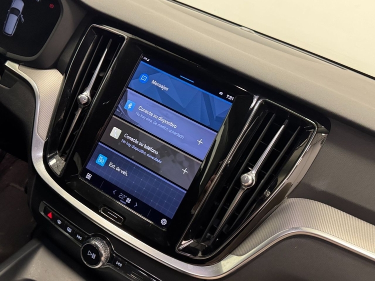 Volvo V60 2.0 B4 D PLUS DARK AUTO foto 33