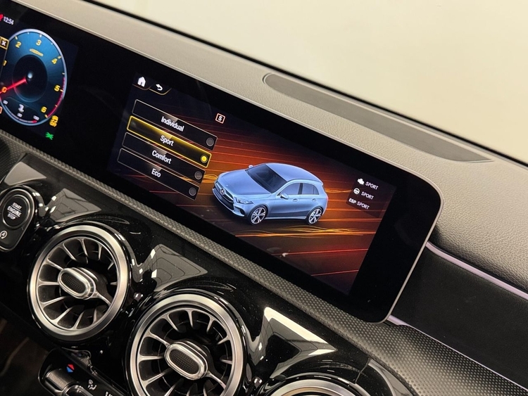 Mercedes Clase A AMG foto 38