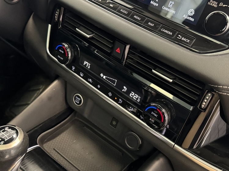 Nissan Qashqai PREMIERE EDITION MHEV 1.4DIG-T 140CV foto 31