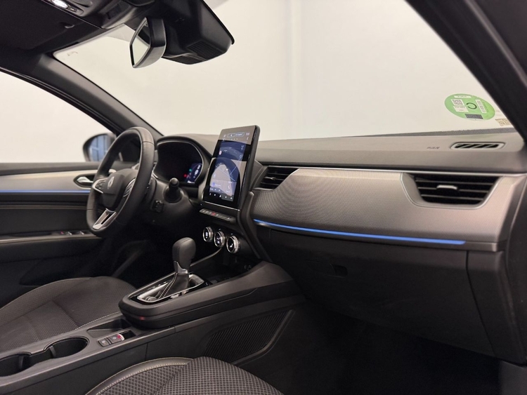 Renault Arkana TECHNO TCE MILD HYBRID 140 foto 26