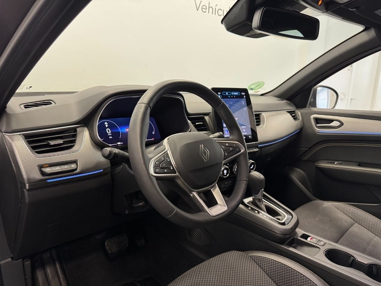 Renault Arkana TECHNO TCE MILD HYBRID 140 foto 8