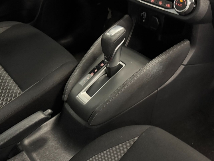 Nissan Micra ACENTA SM COMFORT 92CV foto 33