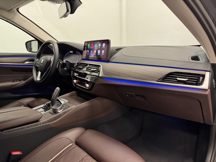 BMW Serie 5 530D XDRIVE foto 13