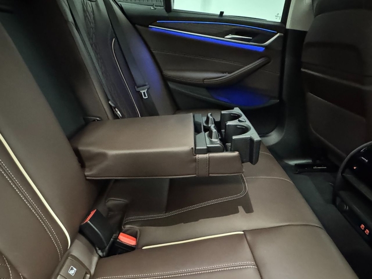 BMW Serie 5 530D XDRIVE foto 55