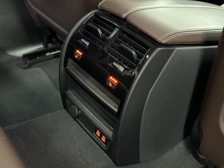 BMW Serie 5 530D XDRIVE foto 61