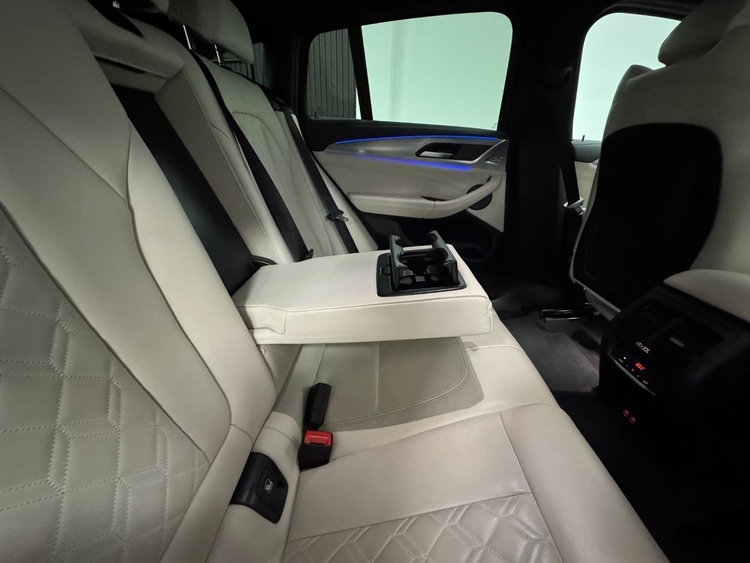 BMW X4 XDRIVE 30D foto 44