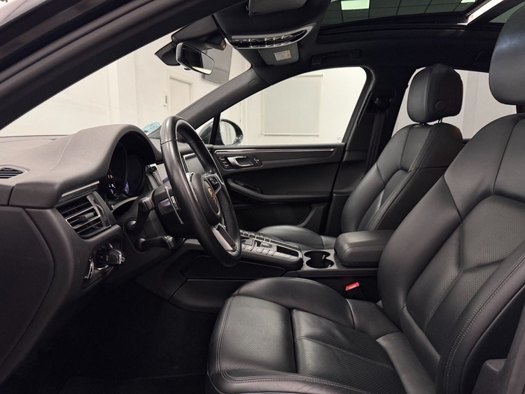 Porsche Macan MACAN  foto 16