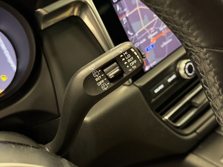 Porsche Macan MACAN  foto 24