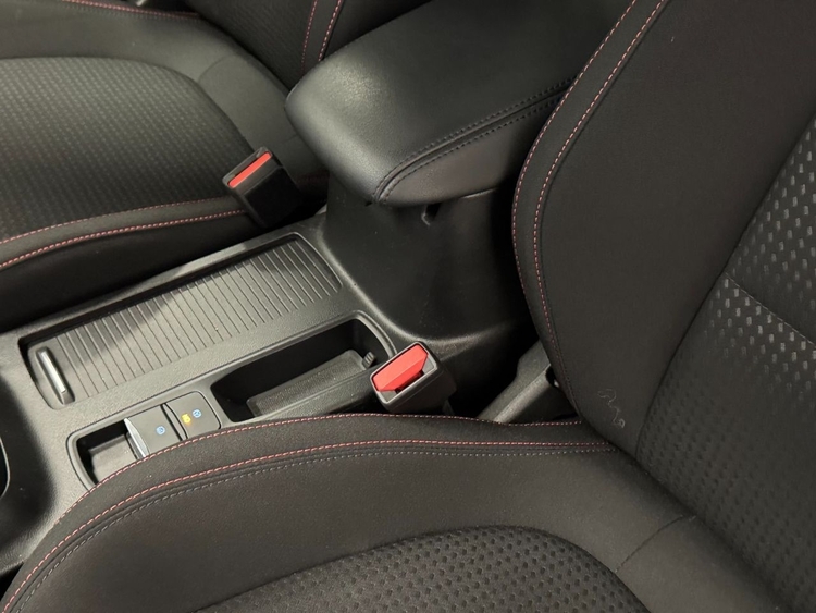 Ford Focus ST LINE ECOBOOST foto 27