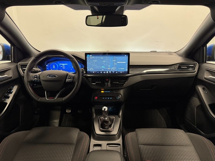 Ford Focus ST LINE ECOBOOST foto 30