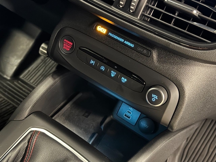 Ford Focus ST LINE ECOBOOST foto 45