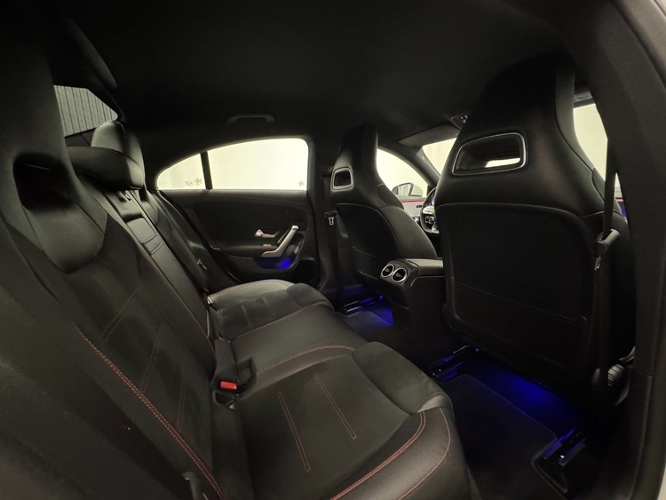 Mercedes CLA AMG 200D foto 48