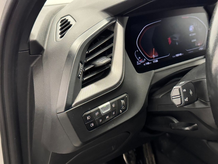 BMW Serie 1 116d Pack M foto 19