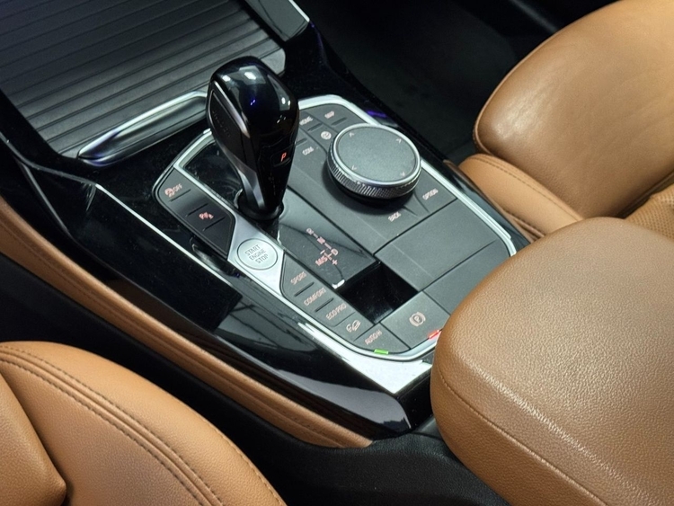 BMW X4 XDRIVE XLINE 20D foto 28