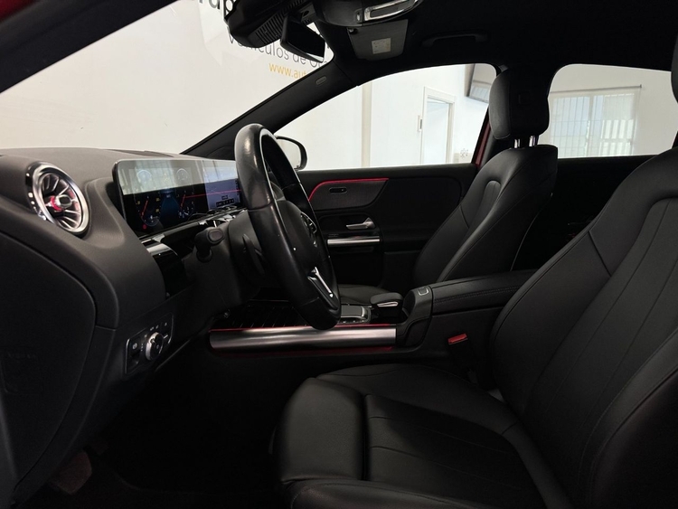 Mercedes GLA GLA 200 foto 12