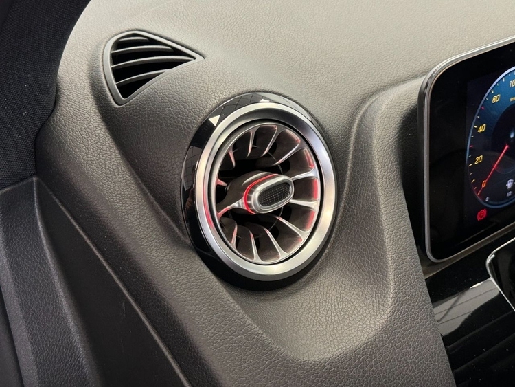 Mercedes GLA GLA 200 foto 15