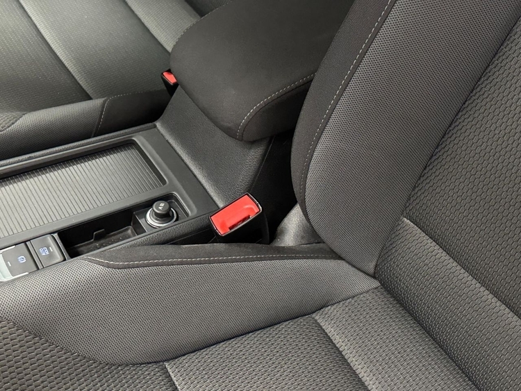 Volkswagen Golf VARIANT ADVANCE TDI foto 25