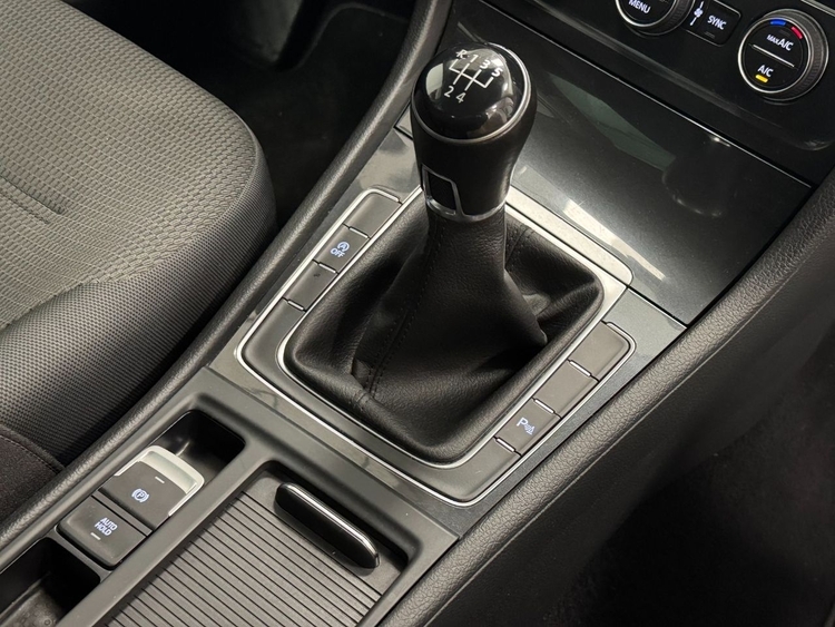 Volkswagen Golf VARIANT ADVANCE TDI foto 39