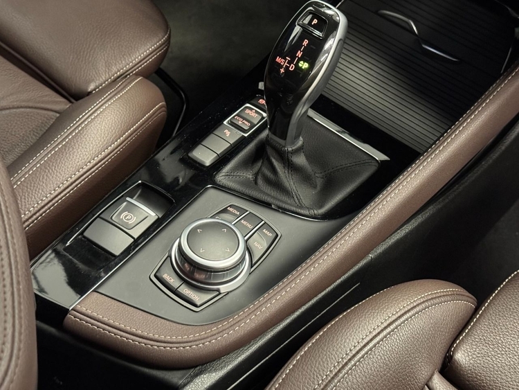 BMW X2 SDRIVE 18D foto 44