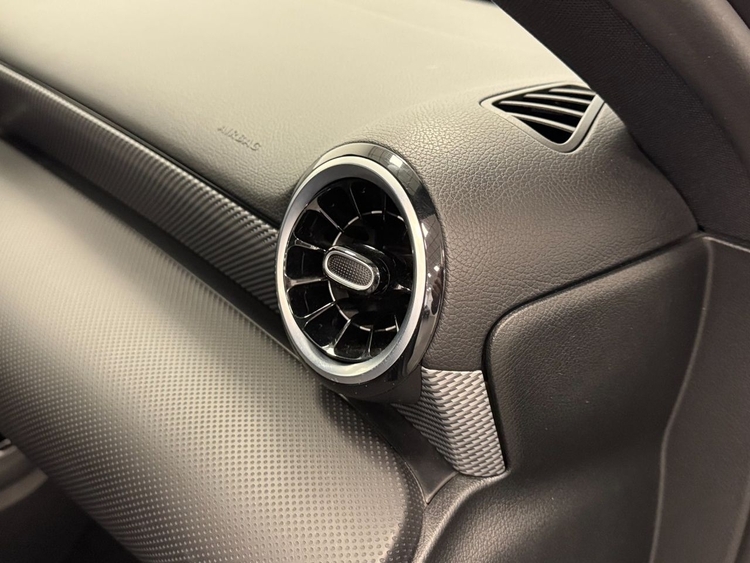 Mercedes Clase A SEDAN 250E  foto 34