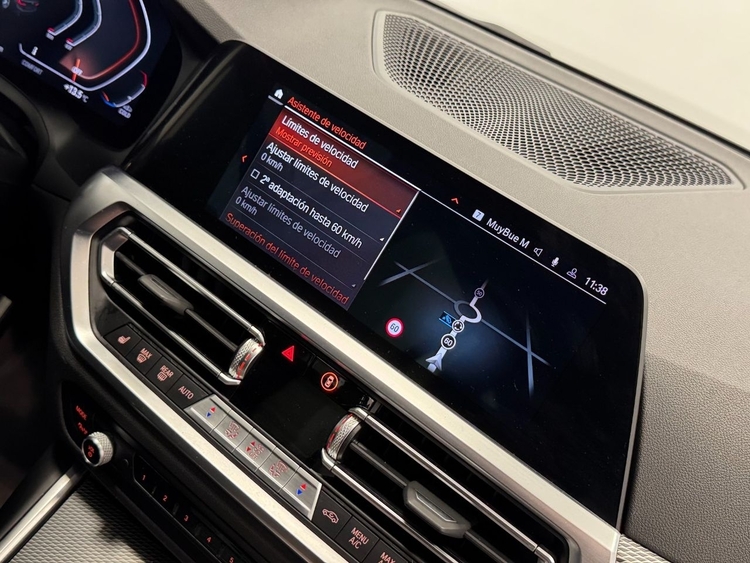 BMW Serie 3 318d AUTO foto 41