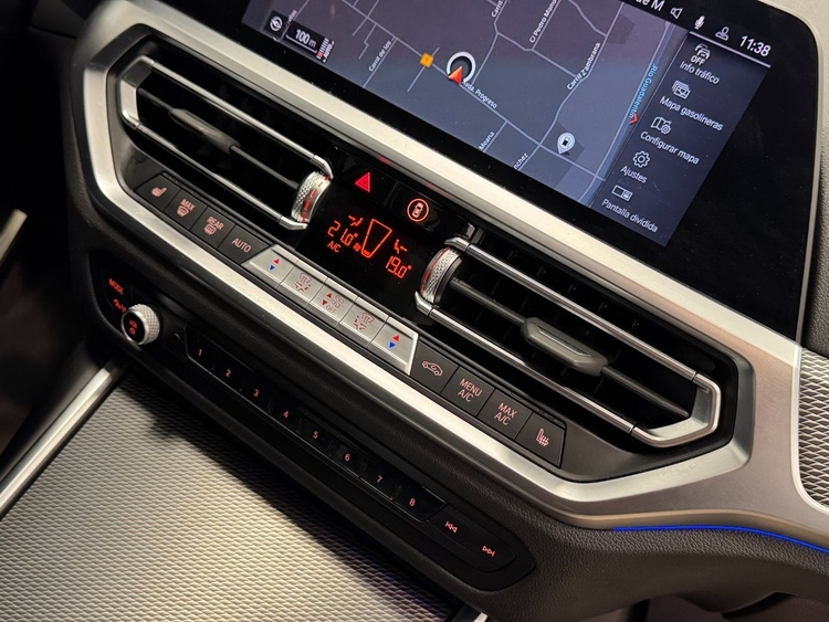 BMW Serie 3 318d AUTO foto 45