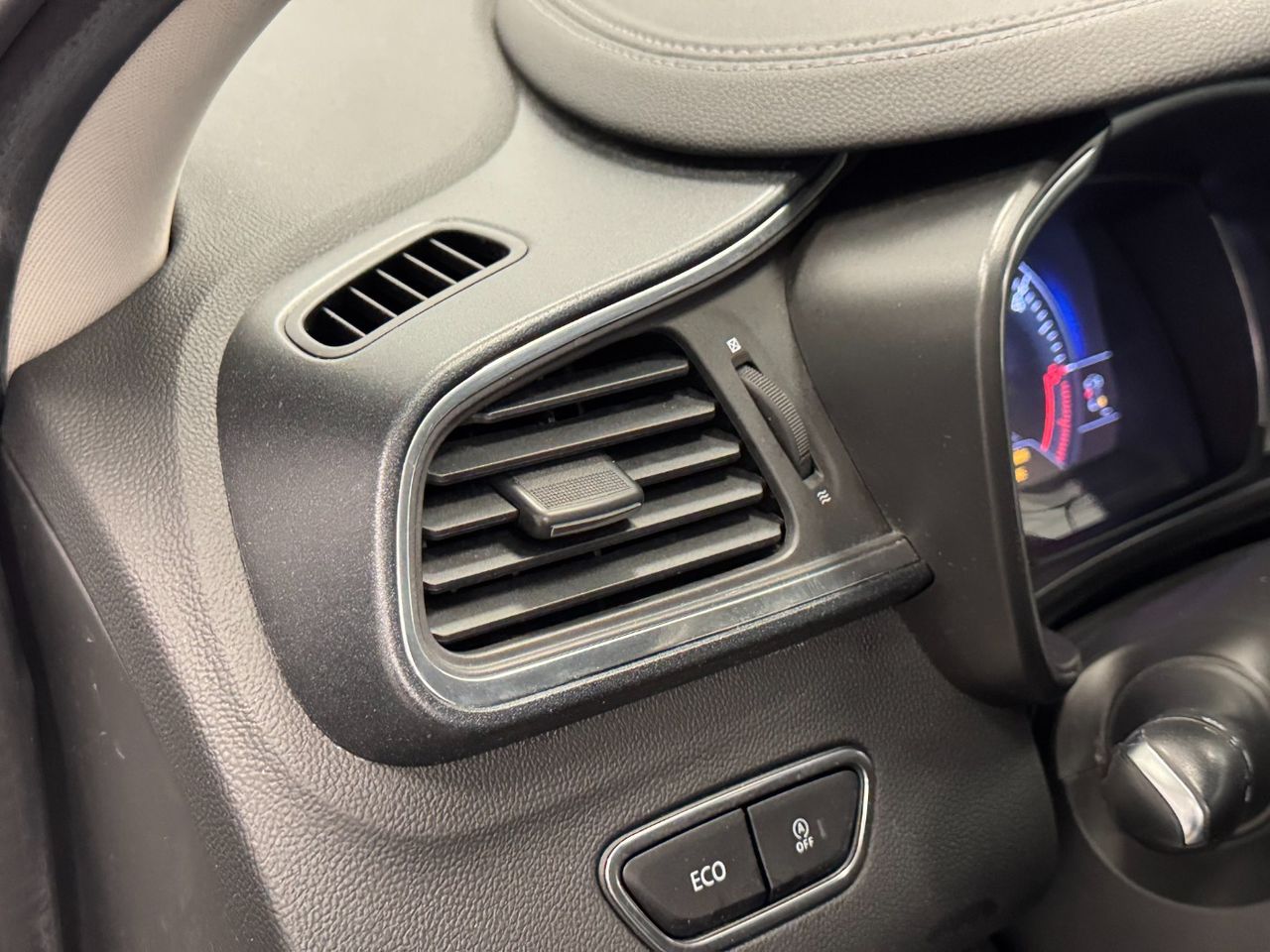 Renault Kadjar ZEN BLUE DCI 115CV EDC foto 18