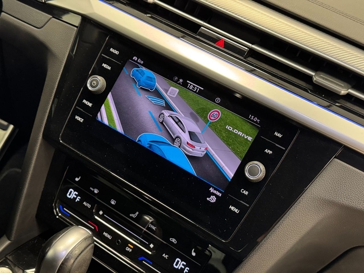 Volkswagen Arteon R-LINE  foto 33