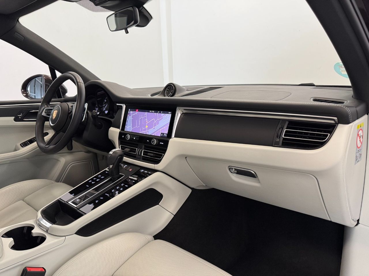 Porsche Macan MACAN  miniatura 13