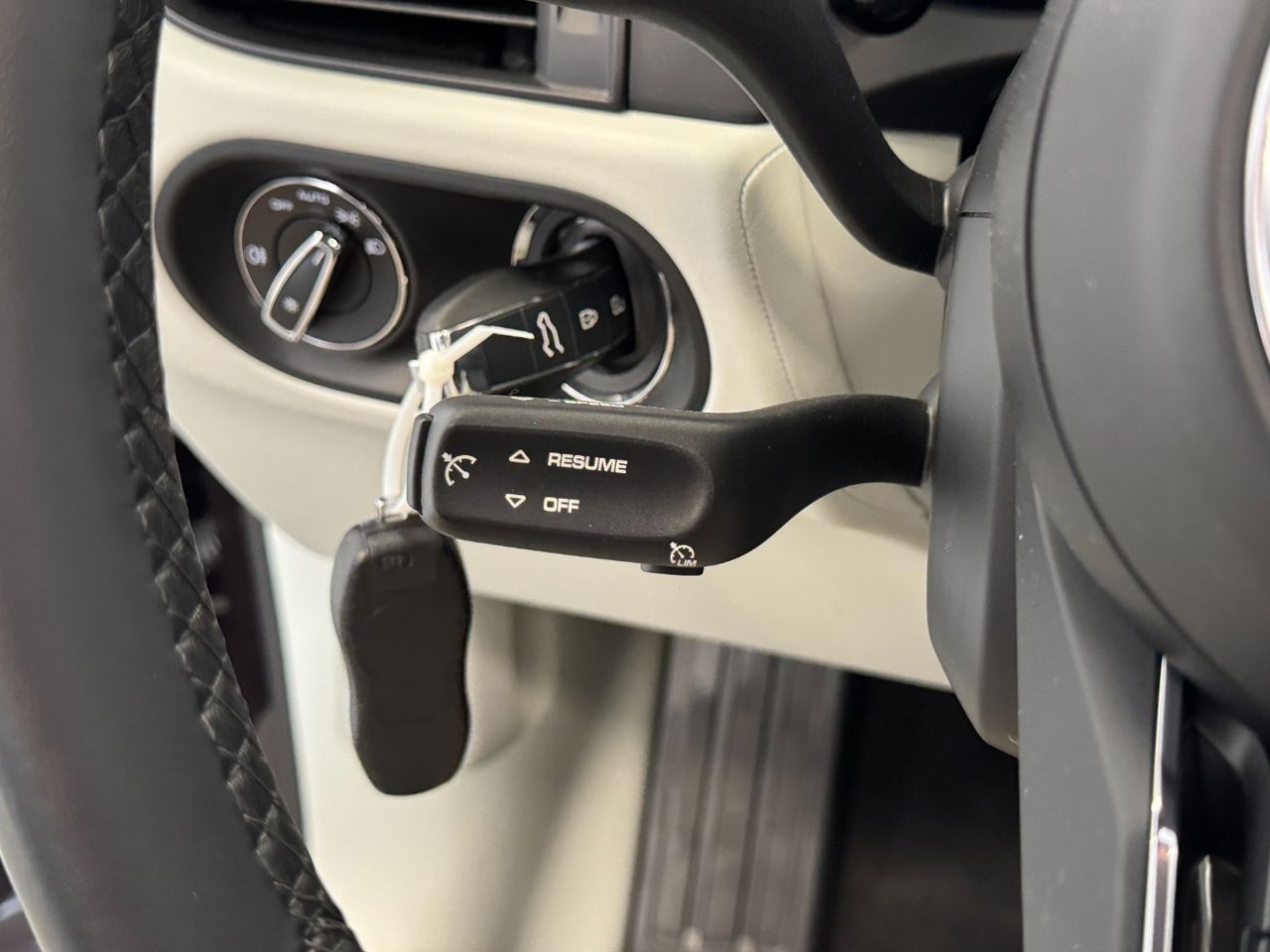 Porsche Macan MACAN  miniatura 24