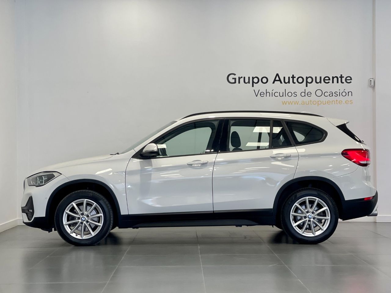 BMW X1 SDRIVE 18D BUSINESS foto 6