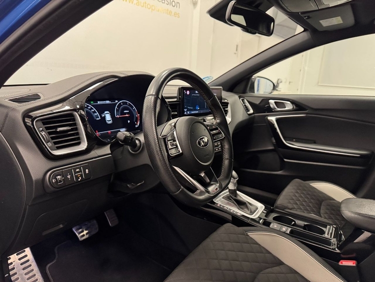 Kia Ceed GT LINE foto 13