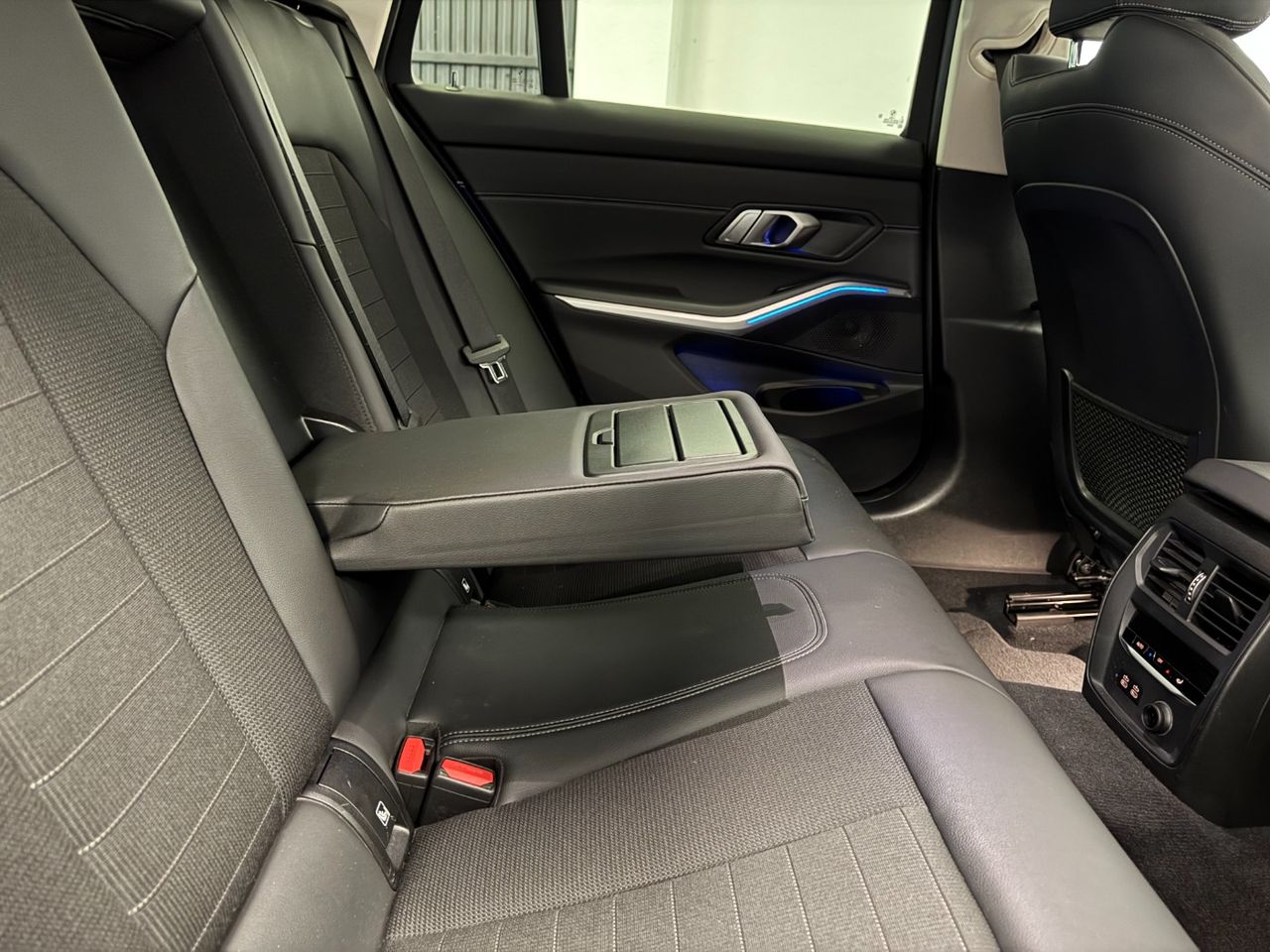 BMW Serie 3  320D  miniatura 47