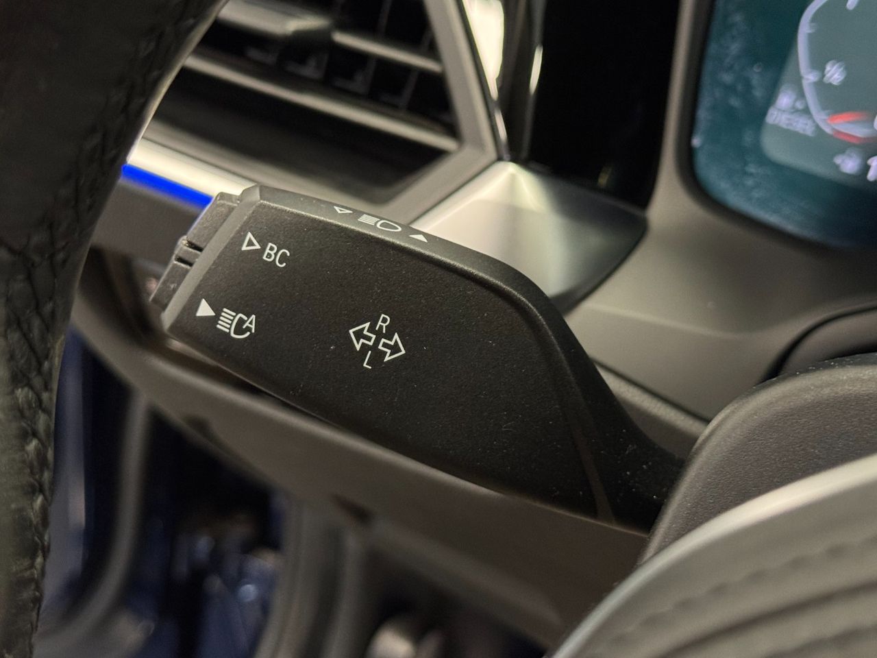 BMW Serie 3  320D  foto 23