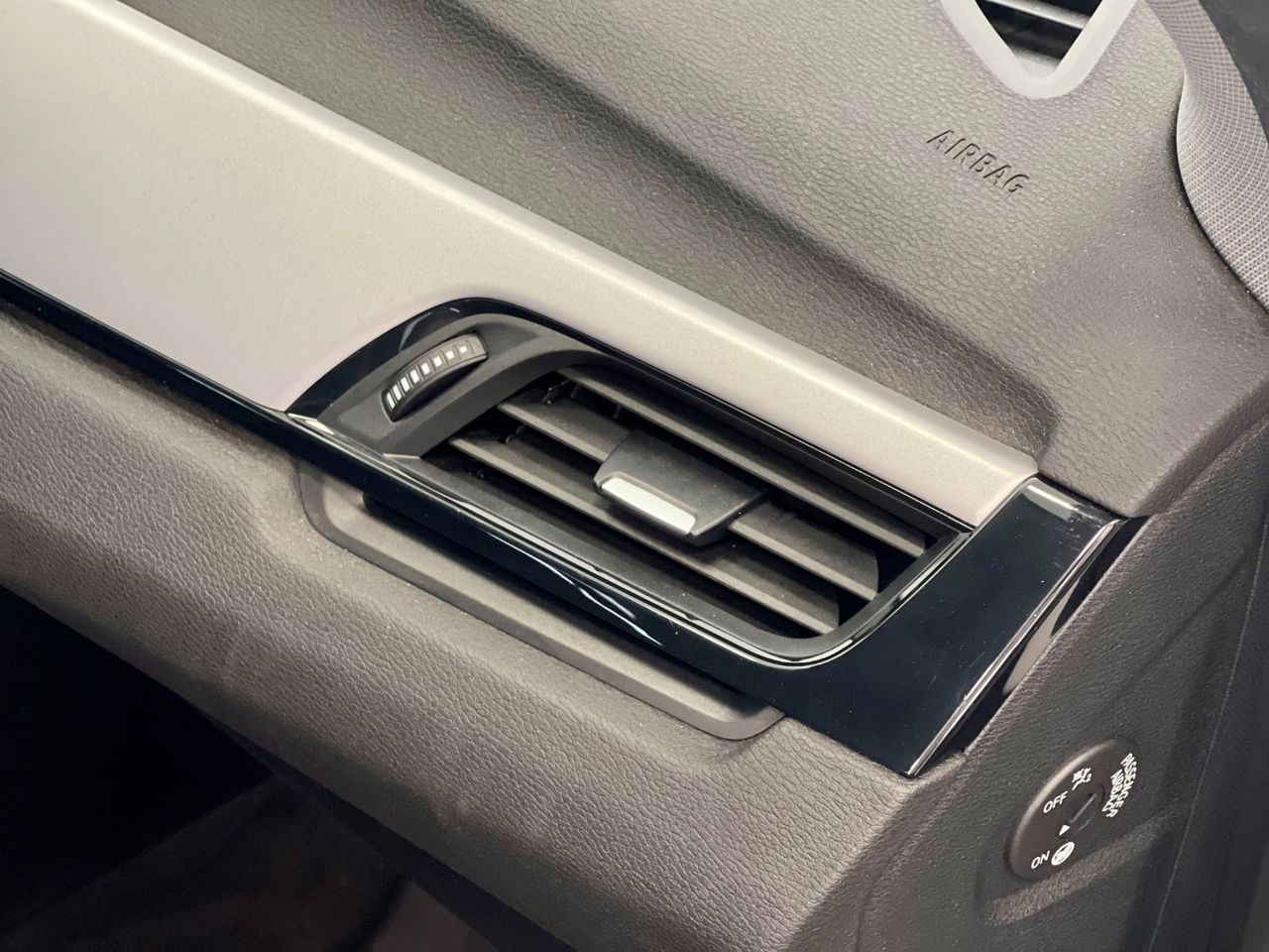 BMW X1 SDRIVE 18D miniatura 33