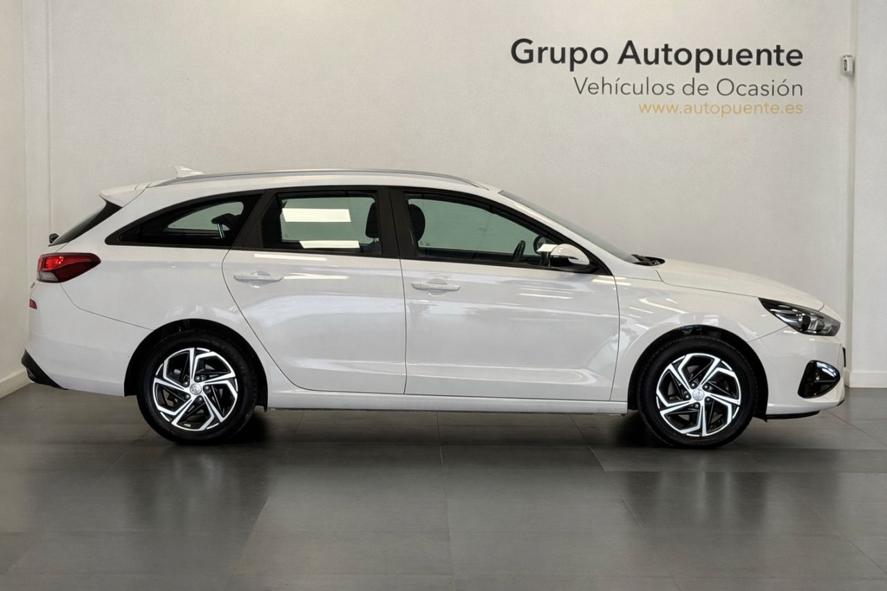 Hyundai i30 i30 Klass CRDI foto 3