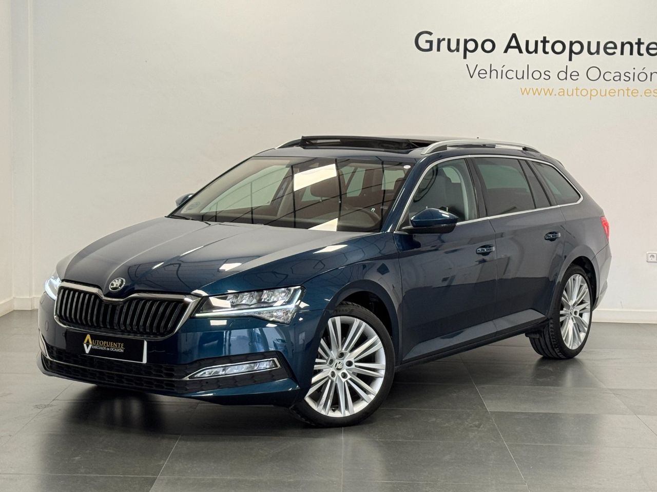 Skoda Superb COMBI STYLE 2.0TDI 200CV DSG miniatura 7