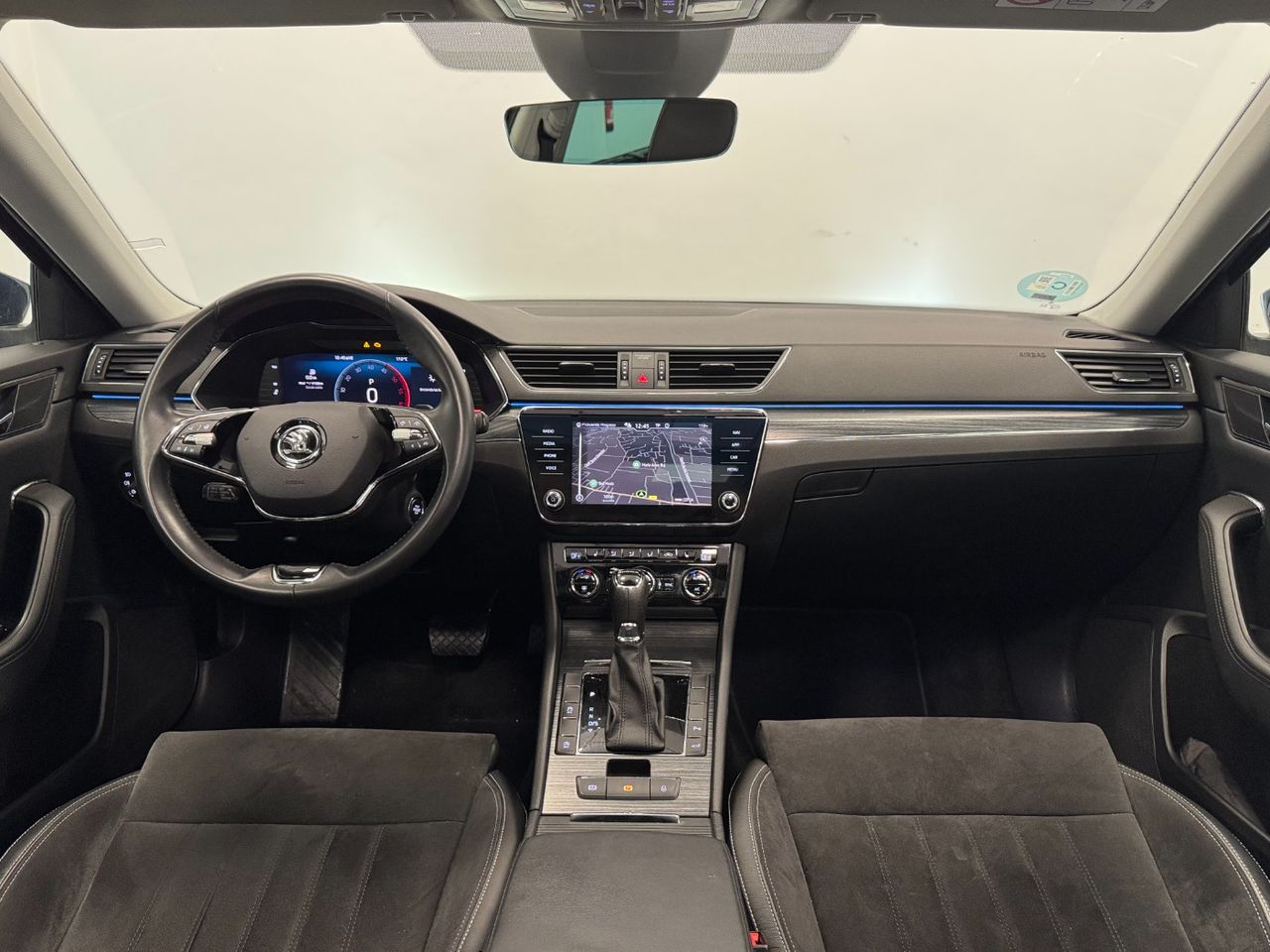 Skoda Superb COMBI STYLE 2.0TDI 200CV DSG miniatura 9