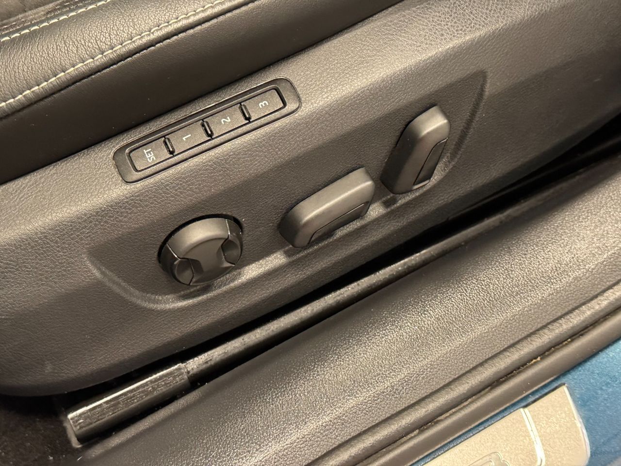 Skoda Superb COMBI STYLE 2.0TDI 200CV DSG foto 19