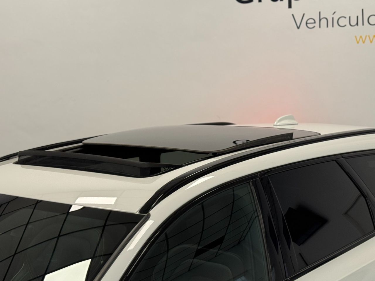 Volvo V90 V90 B4 D R-DESIGN AUTO 197CV miniatura 29