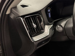 Volvo V60 PLUS DARK AUTO 2.0 B4 D miniatura 17