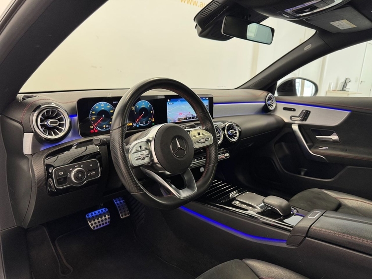 Mercedes CLA AMG 200D foto 14