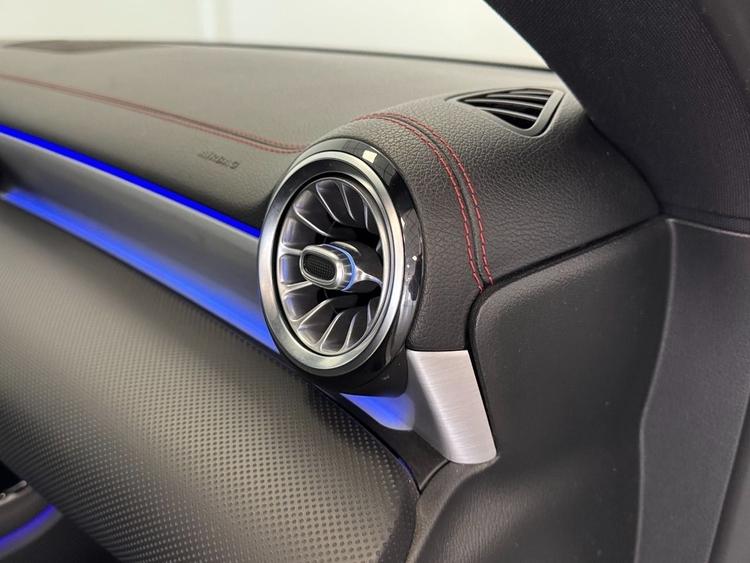 Mercedes CLA AMG 200D foto 29