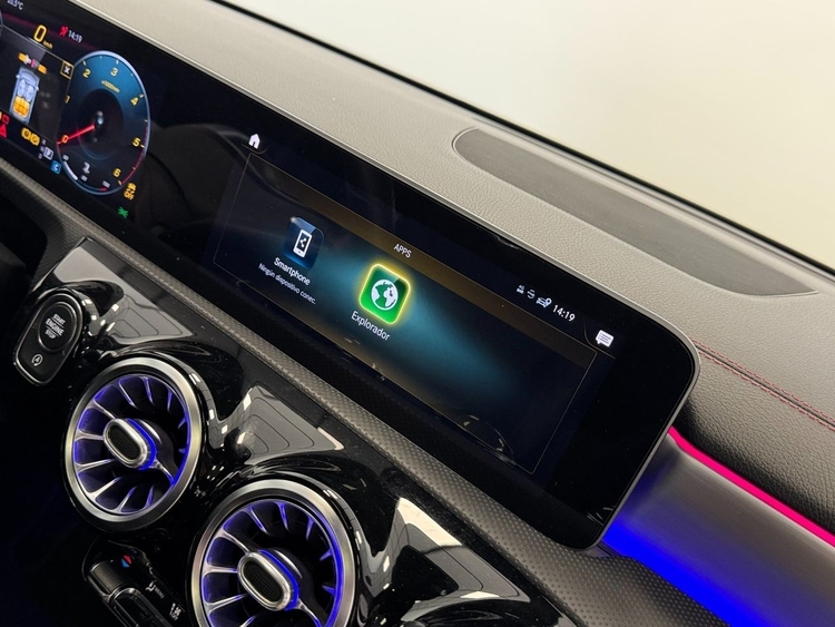 Mercedes CLA AMG 200D foto 35