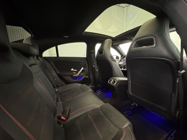 Mercedes CLA AMG 200D foto 40