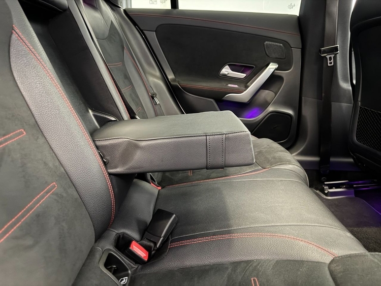 Mercedes CLA AMG 200D foto 42