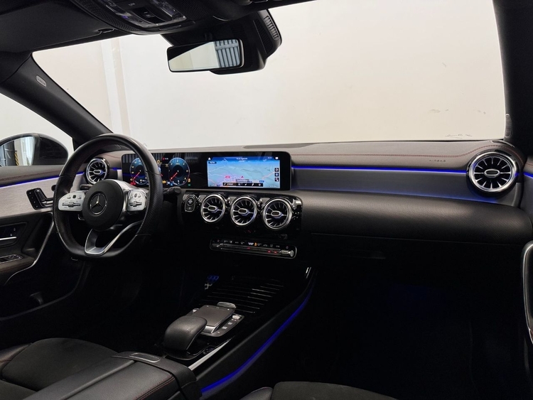 Mercedes CLA AMG 200D foto 11