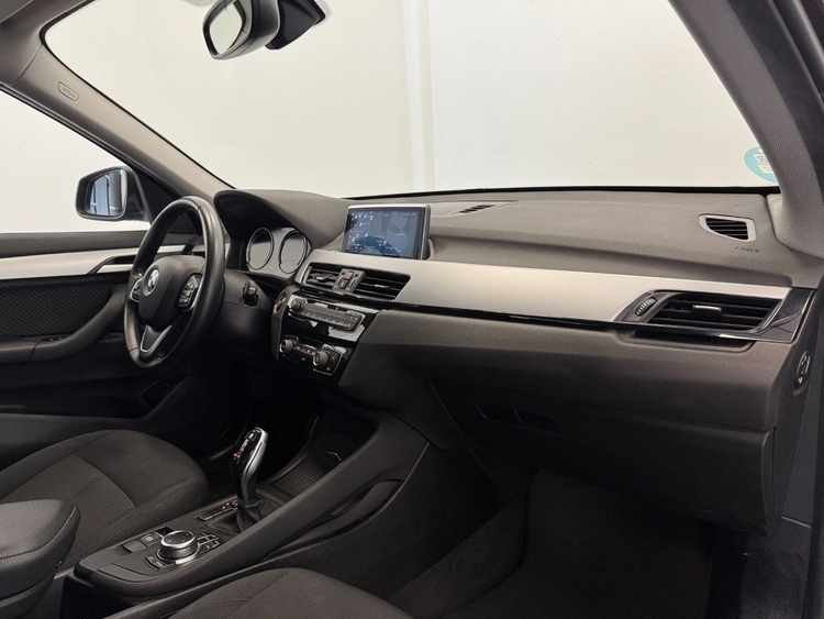 BMW X1 SDRIVE 18D  foto 13